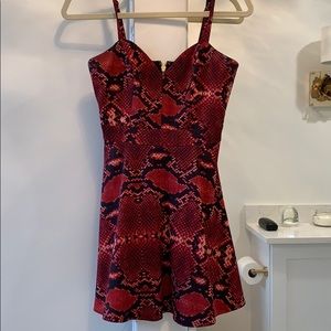 NBD X THE HAVEN TWINS RED SNAKE PRINT DRESS SZ XS
